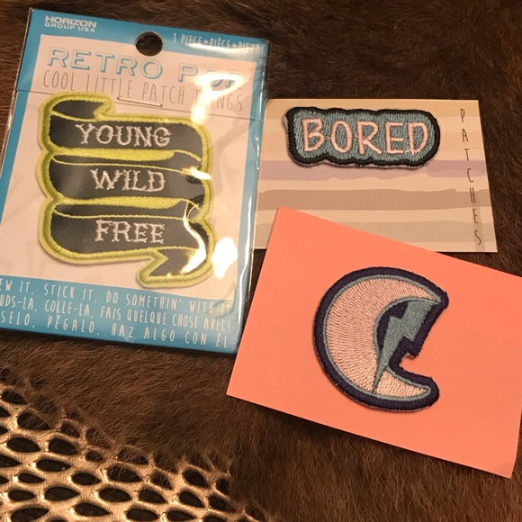 🎯🆕BUNDLE: 3 Patches / 1 Pouch - Picture 3 of 9